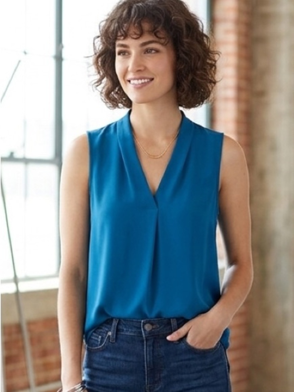 7th Avenue Sleeveless V-Neck Blue Women's Top, Size Small Tank Top Blouse